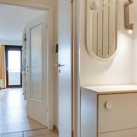 Apartment 178 Id 092 *